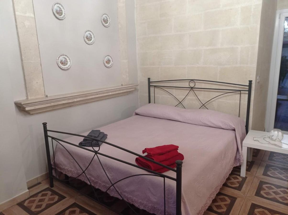 B&B Le Carrube Sava 외부 사진