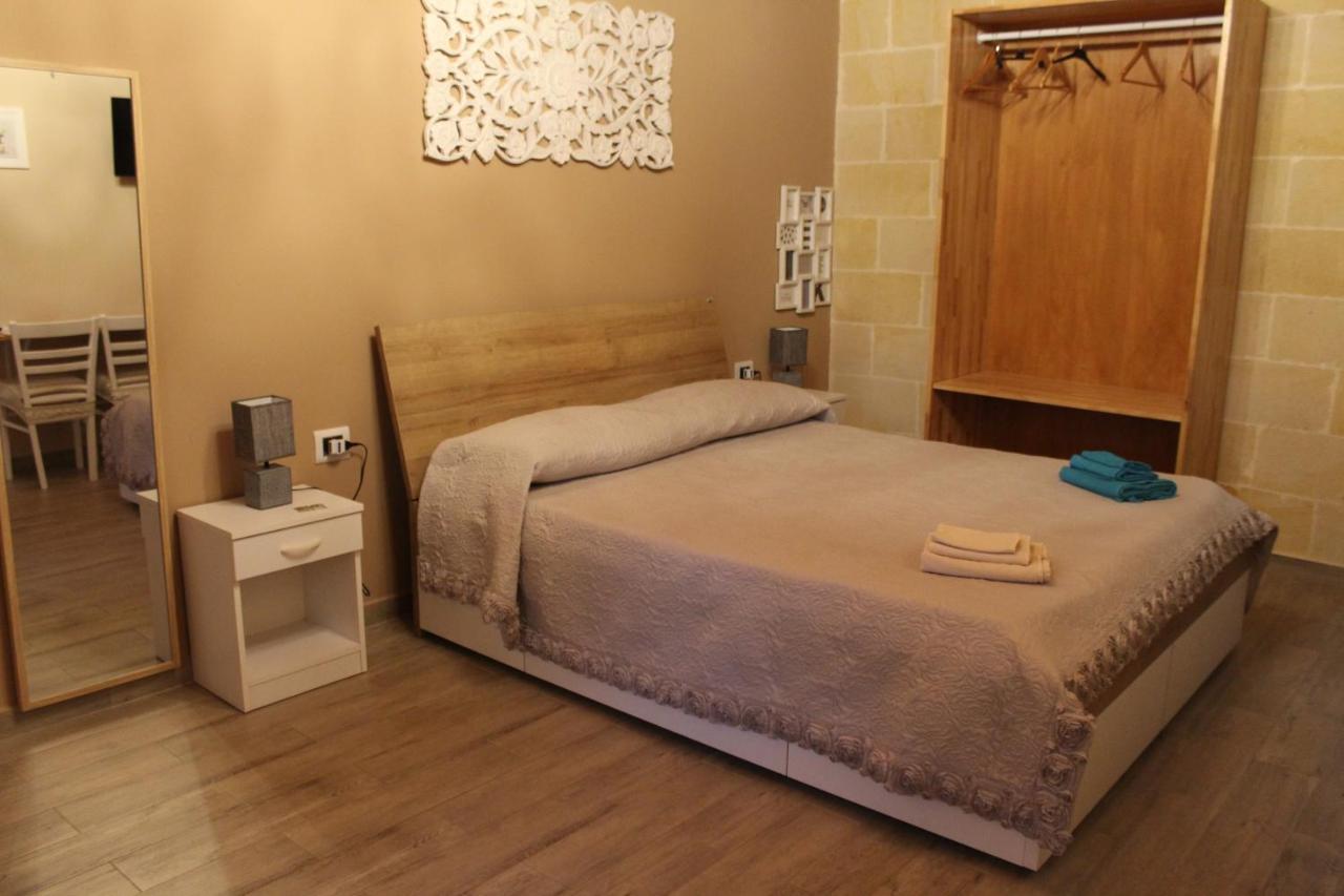 B&B Le Carrube Sava 외부 사진